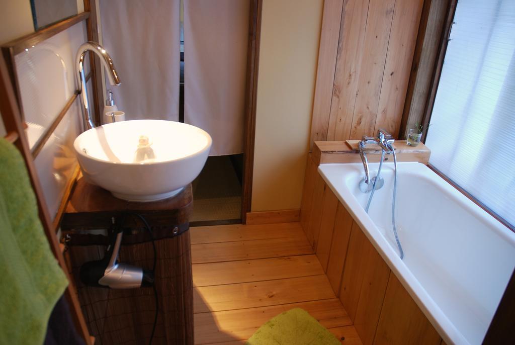 Minshuku Chambres D'Hotes Japonaises Thiers Ruang foto