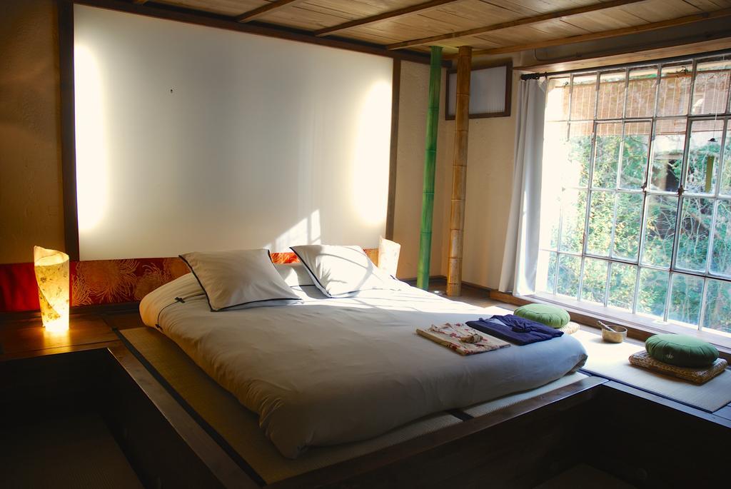 Minshuku Chambres D'Hotes Japonaises Thiers Ruang foto