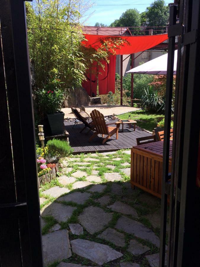 Minshuku Chambres D'Hotes Japonaises Thiers Bagian luar foto