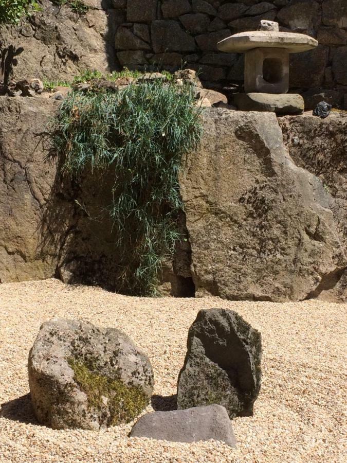 Minshuku Chambres D'Hotes Japonaises Thiers Bagian luar foto