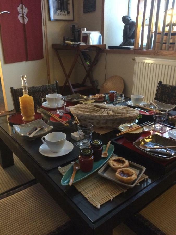 Minshuku Chambres D'Hotes Japonaises Thiers Bagian luar foto